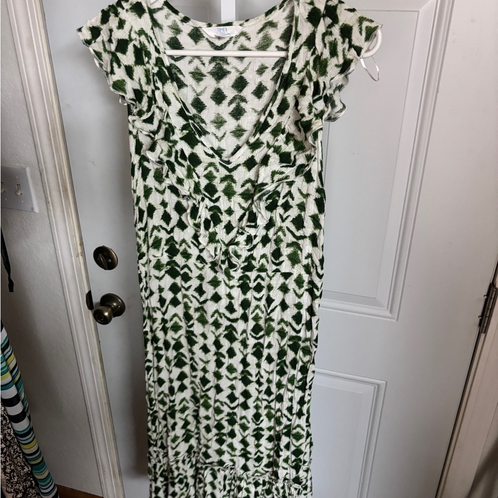NWT Green and White Patterned Dress